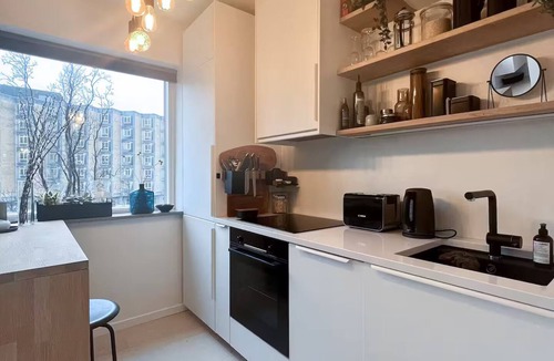 Norrebro Condo | 1 Bedroom Centrally Located by The Lakes