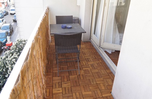 Aubervilliers Condo | 1 Bedroom Condo in Aubervilliers