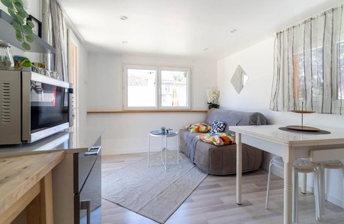 Marignane House | 1 bedroom cozy home in Marignane