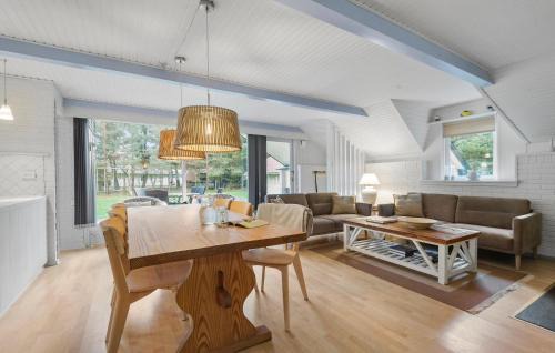 Ho House | 1 Bedroom Cozy Home In Blåvand