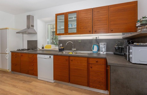 Sarsoni House | 1 bedroom cozy home in Lukezi
