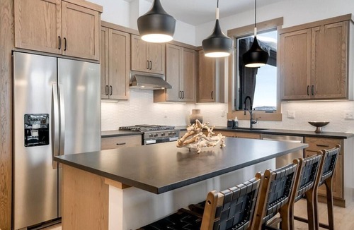 Fraser Condo | 1-bedroom + Den, Elk Creek Luxury Condo G301