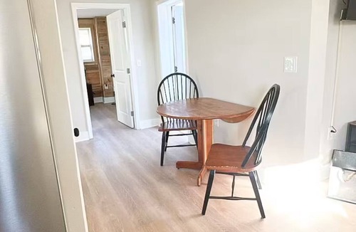 Andrews Apartment | 1 Bedroom Downtown Apartment