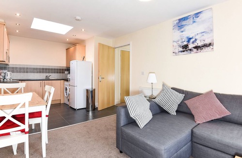 Spalding Apartment | 1 Bedroom Executive Flat to Rent
