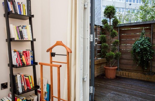 Mildmay Apartment | 1 Bedroom Flat in Islington sleeps 4