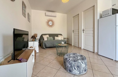 Saint-Martin-de-Crau House | 1 bedroom awesome home in Saint-Martin-de-Crau