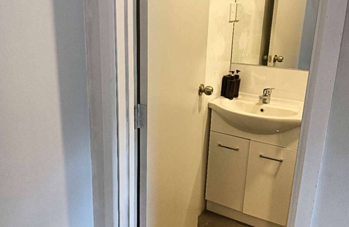 Kawaha Point Ski Chalet | 1 Bedroom garden chalet 7B