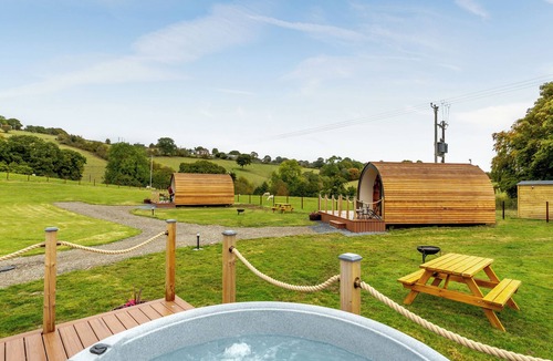 Welshpool Cottage | 1 bedroom accommodation in Llanfair Caereinion