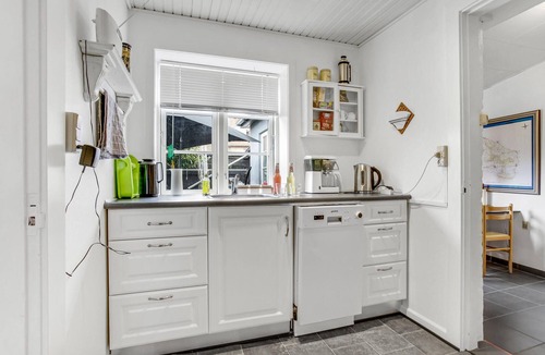 Ronne Apartment | 1 bedroom gorgeous apartment in Rønne