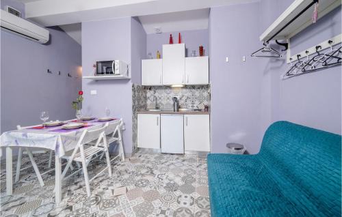 Gondolici Apartment | 1 Bedroom Gorgeous Apartment In Gondolici