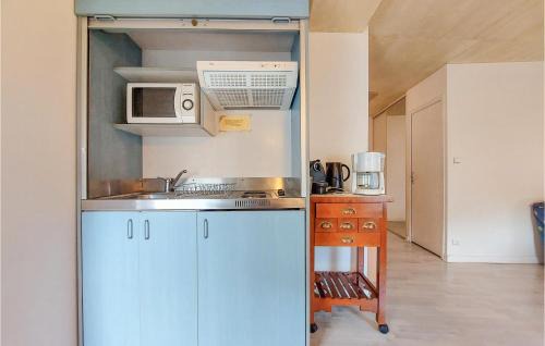 Usson-en-Forez Apartment | 1 Bedroom Gorgeous Apartment In Usson-En-Forez