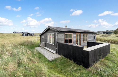 Lonstrup House | 1 bedroom gorgeous home in Hjørring