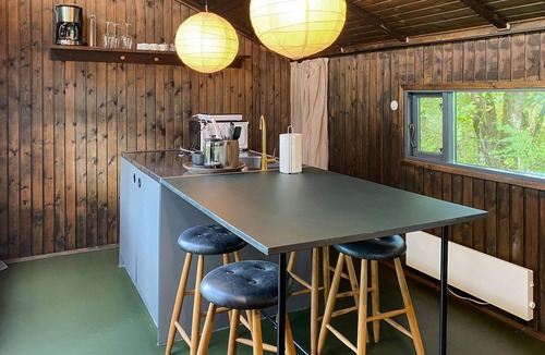 Hampen House | 1 bedroom gorgeous home in Hampen
