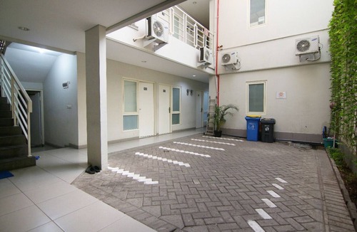 Darmo House | 1 Bedroom Guest House, 10 mnts from Tunjungan Plaza