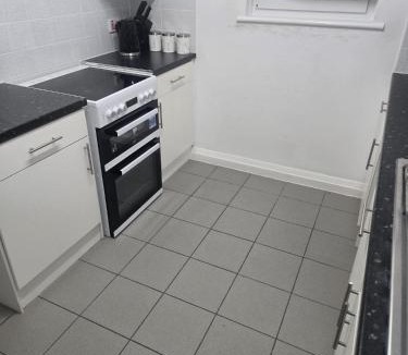 Hackney Wick Apartment | 1 Bedroom Hackney Well Street E9