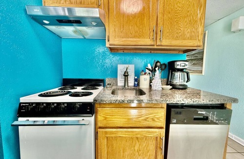 Myrtle Beach Condo | 1 Bedroom King bed MB 206
