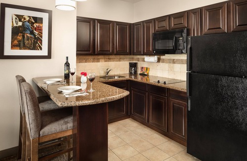 White Settlement Apartment | 1-Bedroom King Suite, Kitchen & Sofa Bed