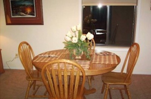 Spirit Lake Resort | 1 Bedroom Lock-Out at Village West