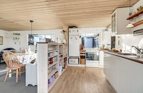 Logstor House | 1 bedroom lovely home in Løgstør