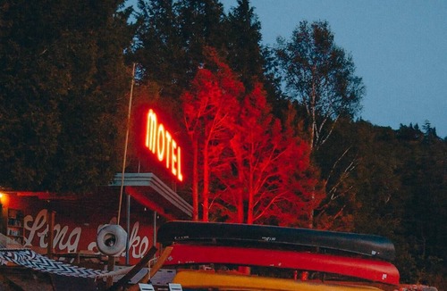 Long Lake Cottage | 1 Bedroom Motel, sleeps 2