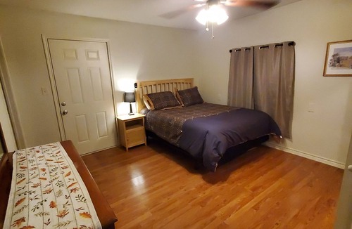Gainesville House | 1 bedroom near Gainesville city center and Winstar casino.