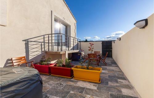 Eyragues Apartment | 1 Bedroom Nice Apartment In Eyragues