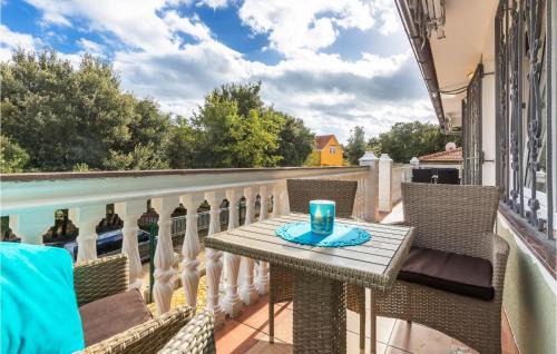 Pavicini Apartment | 1 Bedroom Nice Apartment In Pavicini