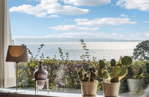 Lyngsbæk Strand House | 1 bedroom pet friendly home in Ebeltoft