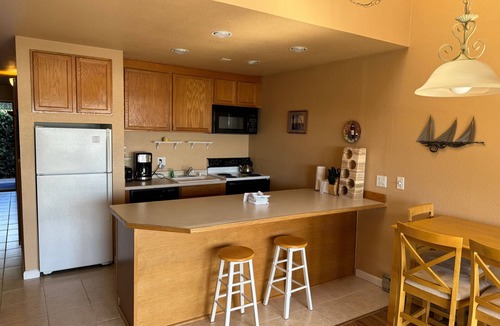 Newport Apartment | 1-Bedroom Queen Suite with Balcony & Pool Access