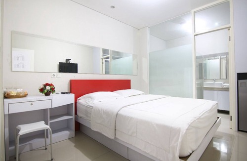 Darmo House | 1 Bedroom Residence with Free parking area