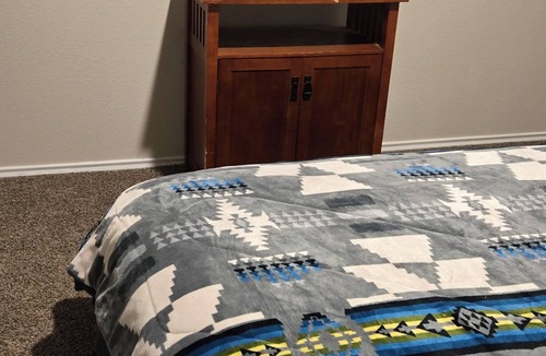 Temple House | 1 bedroom sharing house