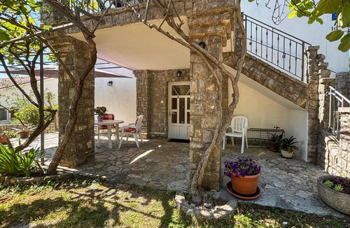 Pinezici Apartment | 1 bedroom stunning apartment in Pinezici