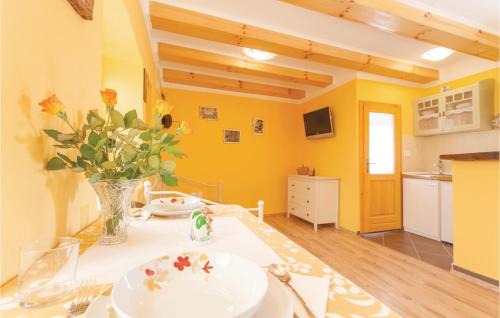 Omisalj Apartment | 1 Bedroom Stunning Apartment In Omisalj
