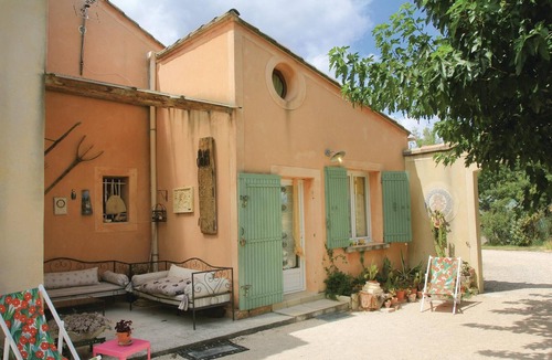 Caderousse House | 1 bedroom stunning home in Caderousse