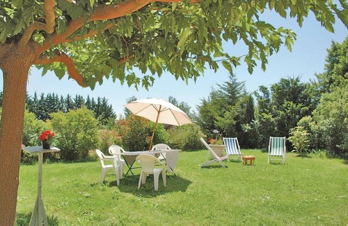 Caderousse House | 1 bedroom stunning home in Caderousse