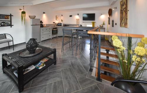 Aigueze House | 1 Bedroom Stunning Home In Aiguèze
