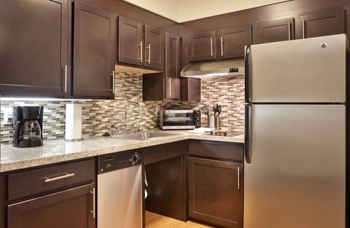 Midvale Condo | 1 Bedroom Suite! Access to a Heated Pool & Hot Tub