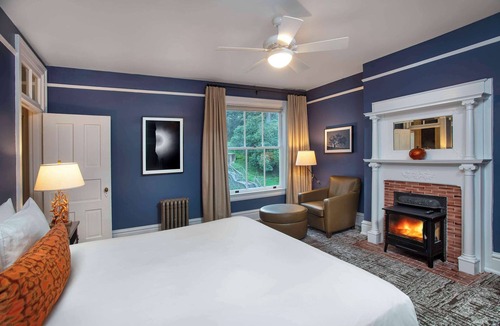 Sausalito Hotel | 1-Bedroom Suite at a 4.5⭐️ Hotel