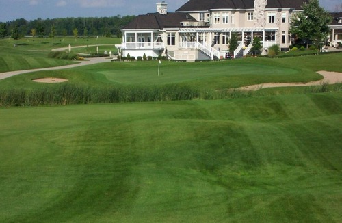 Camlachie Hotel | 1 Bedroom Suite @ Sawmill Creek Golf Resort