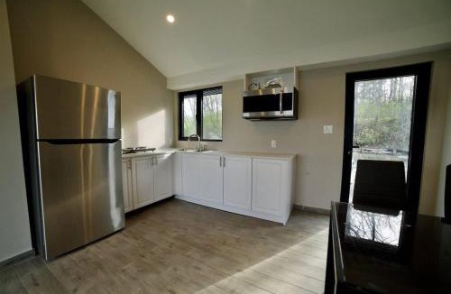 Harwood Apartment | 1-bedroom Townhouse in Harwood #5