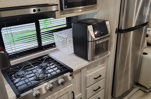 Kansas House | 1-bedroom travel trailer in Kansas, Ok. only 25 minutes from the Illinois River.