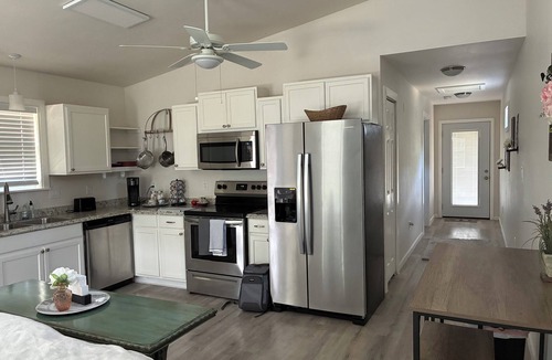 Spring Branch House | 1-bedroom with AC and WiFi in Marvelous Hill Country.
