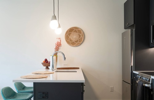 Philadelphia Apartment | 1 Bedroom with Amenities and Parking