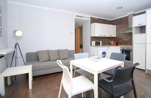 Barrio del Carmen Apartment | 1 Bedroom with balcony. El Carmen. Valencia. TRA3