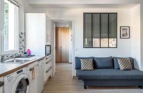 Montry Apartment | 1 Bedroomed Groundfloor Apartment