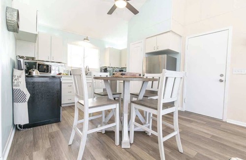 Canyon Lake House | 1 Blk to Lake/Firepit/Games/Hill Country Views!