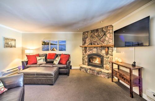 Hillcrest House | 1 Block to Downtown: Cozy Condo by Mirror Lake