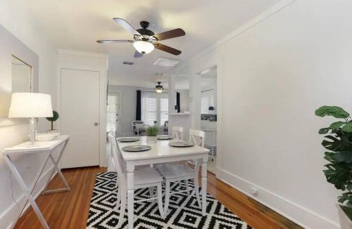 Tobin Hill House | 1 BR 1BA Downtown Riverwalk Golf Zoo and Pearl