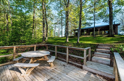 Helmsburg Cabin | 1+BR, 1BA