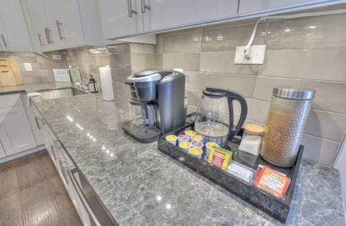 12 South Condo | 1-BR Condo in 12 South I Unit 204
